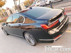 BMW 7-Series 740i Design Pure Excellence 2021 года из Южной Кореи