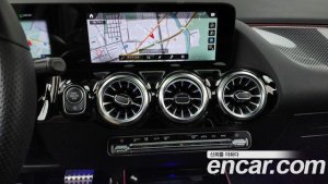 Mercedes-Benz GLA-Class GLA45 AMG 4MATIC+ 2021 года из Южной Кореи