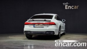 Audi A7 55 TFSI 4WD Premium 2021 года из Южной Кореи