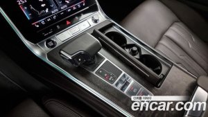 Audi A7 55 TFSI 4WD Premium 2021 года из Южной Кореи