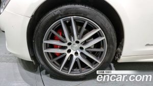 Maserati Ghibli 3.0 GranLusso 2020 года из Южной Кореи