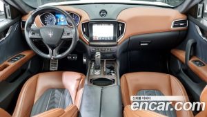 Maserati Ghibli 3.0 GranLusso 2020 года из Южной Кореи