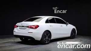Mercedes-Benz A-Class A250 4MATIC SEDAN 2020 года из Южной Кореи