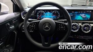 Mercedes-Benz A-Class A250 4MATIC SEDAN 2020 года из Южной Кореи