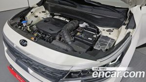 Kia Seltos Бензин 1.6 Turbo 2WD 2020 года из Южной Кореи