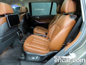 BMW X7 xDrive 40i Design Pure Excellence 6인승 2021 года из Южной Кореи