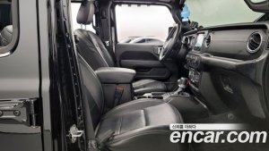 Jeep Wrangler 2.0 Overland Unlimited Top 4Door 2020 года из Южной Кореи