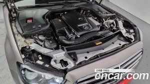 Mercedes-Benz E-Class E250 Exclusive 2021 года из Южной Кореи