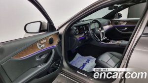 Mercedes-Benz E-Class E250 Exclusive 2021 года из Южной Кореи