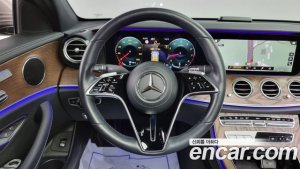 Mercedes-Benz E-Class E250 Exclusive 2021 года из Южной Кореи