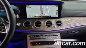 Mercedes-Benz E-Class E250 Exclusive 2021 года из Южной Кореи