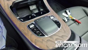 Mercedes-Benz E-Class E250 Exclusive 2021 года из Южной Кореи