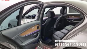 Mercedes-Benz E-Class E250 Exclusive 2021 года из Южной Кореи