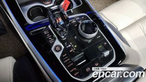 BMW X7 M50i 6인승 2021 года из Южной Кореи