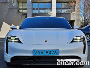 Porsche Taycan 4S 2021 года из Южной Кореи