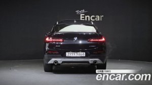 BMW X4 xDrive20i xLine 2020 года из Южной Кореи