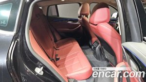 BMW X4 xDrive20i xLine 2020 года из Южной Кореи
