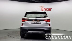 Kia Seltos Бензин 1.6 Turbo 2WD 2020 года из Южной Кореи