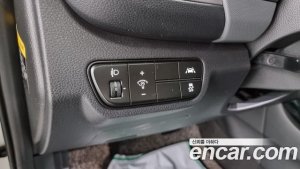 Kia Seltos Бензин 1.6 Turbo 2WD 2020 года из Южной Кореи