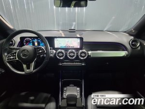 Mercedes-Benz GLB-Class GLB220 2021 года из Южной Кореи