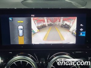 Mercedes-Benz GLB-Class GLB220 2021 года из Южной Кореи