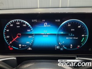 Mercedes-Benz GLB-Class GLB220 2021 года из Южной Кореи