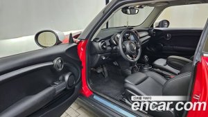 Mini Cooper DEFAULT 2020 года из Южной Кореи