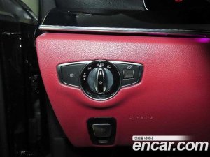 Mercedes-Benz E-Class E250 Avantgarde 2021 года из Южной Кореи