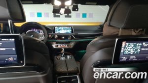 BMW 7-Series 730Ld xDrive M Sport 2020 года из Южной Кореи
