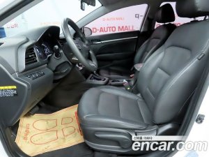 Hyundai AVANTE 1.6 2020 года из Южной Кореи