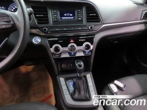 Hyundai AVANTE 1.6 2020 года из Южной Кореи