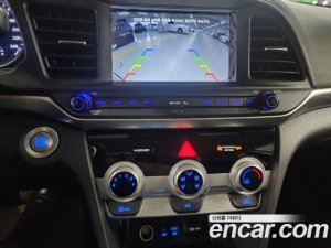 Hyundai AVANTE 1.6 2020 года из Южной Кореи