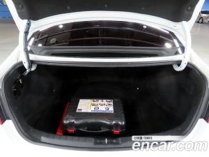 Hyundai AVANTE 1.6 2020 года из Южной Кореи