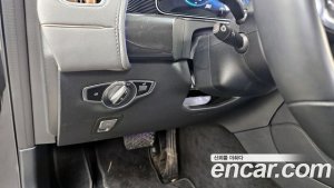Mercedes-Benz EQC EQC400 4MATIC 2020 года из Южной Кореи