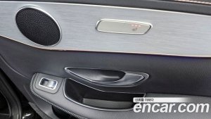 Mercedes-Benz EQC EQC400 4MATIC 2020 года из Южной Кореи