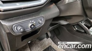 ChevroletGMDaewoo Trailblazer 1.3 Turbo 2WD 2021 года из Южной Кореи