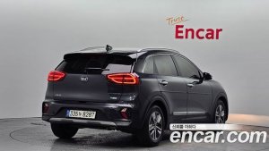 Kia Niro 1.6 HEV 2020 года из Южной Кореи