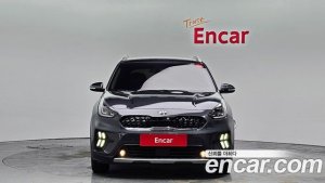 Kia Niro 1.6 HEV 2020 года из Южной Кореи