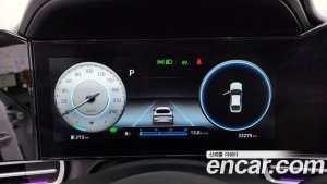 Hyundai AVANTE Inspiration 2021 года из Южной Кореи