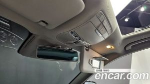 Mercedes-Benz E-Class E220d Avantgarde 2020 года из Южной Кореи