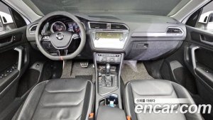 Volkswagen Tiguan 2.0 TDI Prestige 2020 года из Южной Кореи