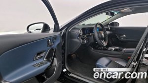 Mercedes-Benz A-Class A220 SEDAN 2020 года из Южной Кореи