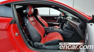 Ford Mustang Coupe 2020 года из Южной Кореи