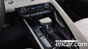 Hyundai AVANTE 1.6 2021 года из Южной Кореи