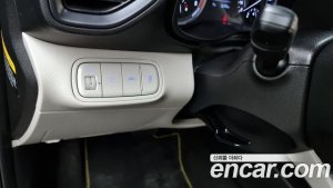 Hyundai Venue 1.6 Flux 2020 года из Южной Кореи
