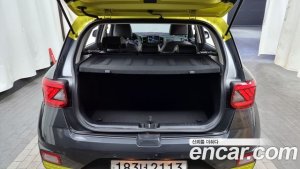 Hyundai Venue 1.6 Flux 2020 года из Южной Кореи