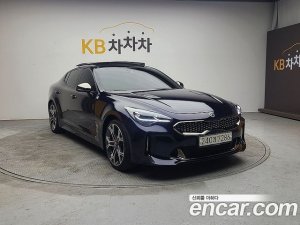 Kia Stinger 2.0 Turbo AWD 2020 года из Южной Кореи