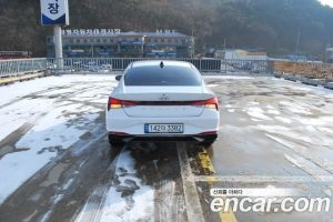 Hyundai AVANTE 1.6 2021 года из Южной Кореи