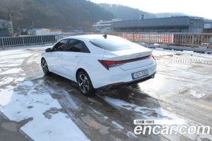 Hyundai AVANTE 1.6 2021 года из Южной Кореи