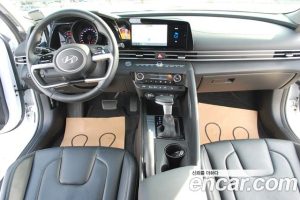 Hyundai AVANTE 1.6 2021 года из Южной Кореи